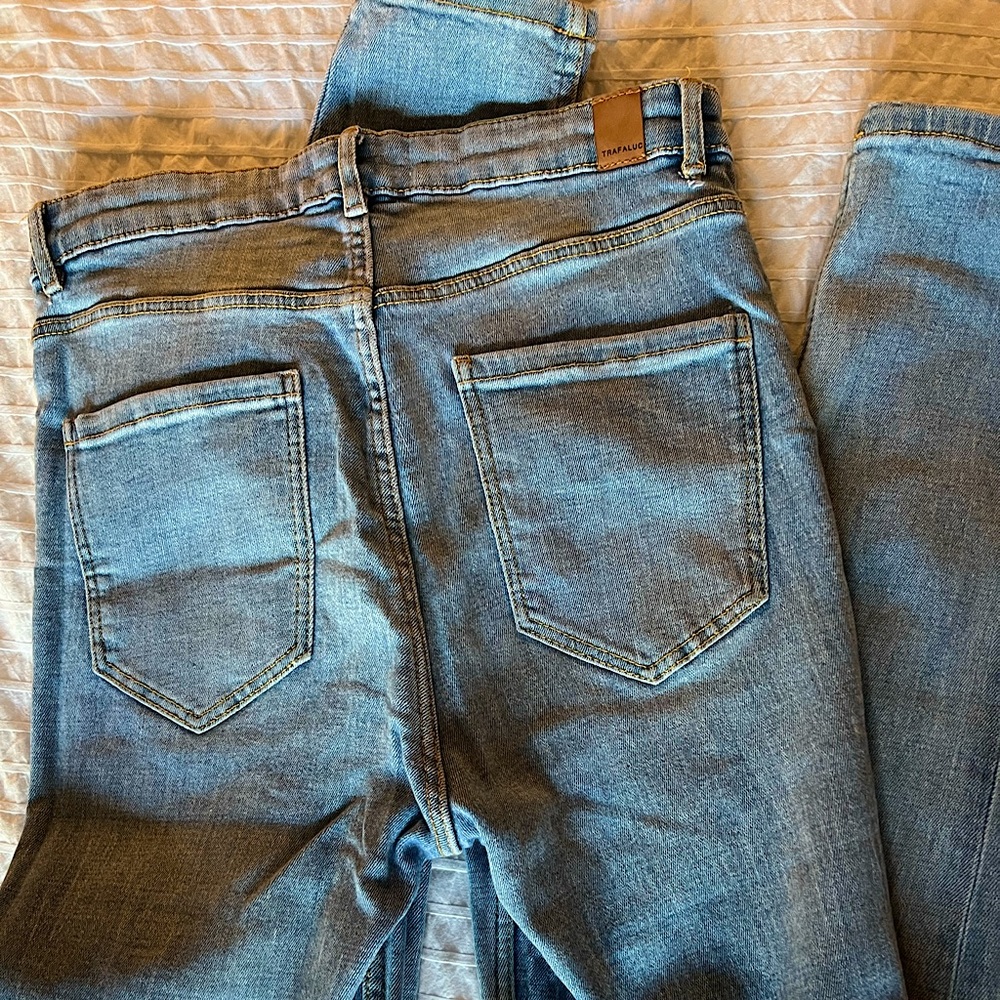 Zara jeans